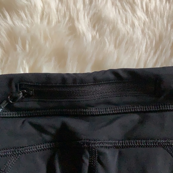 Lululemon Crops - Picture 4 of 7